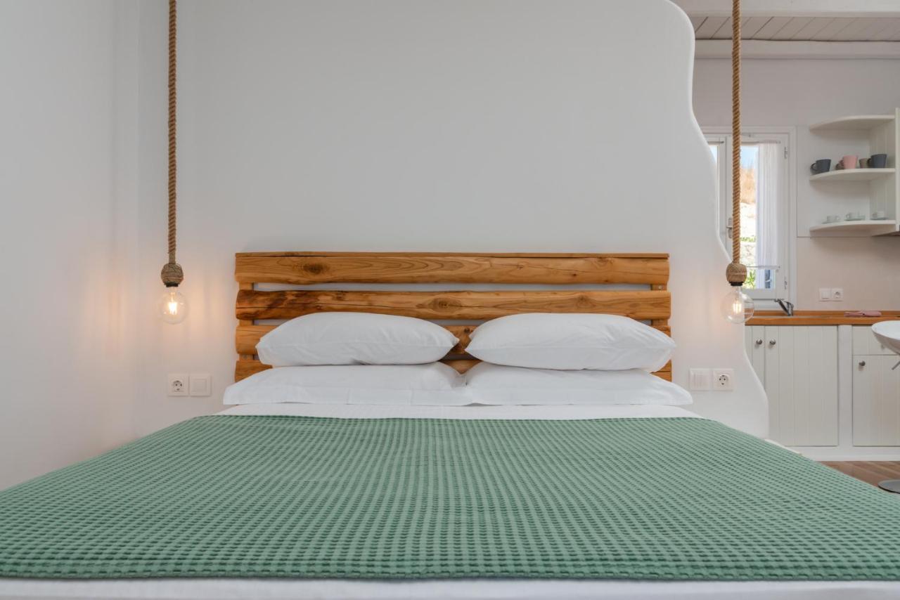 Milesian Suites Adamantas  Exteriör bild
